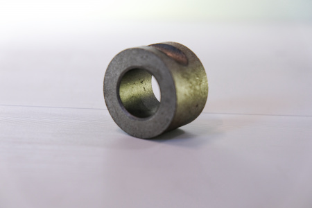 Втулка кронштейна передней рессоры переднего SHAANXI F3000 QINYAN