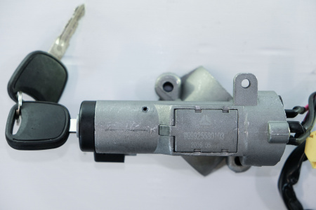 Замок зажигания HOWO A7