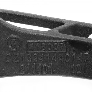 Кронштейн замка кабины L SHACMAN X3000 DZ13241440147 (2)